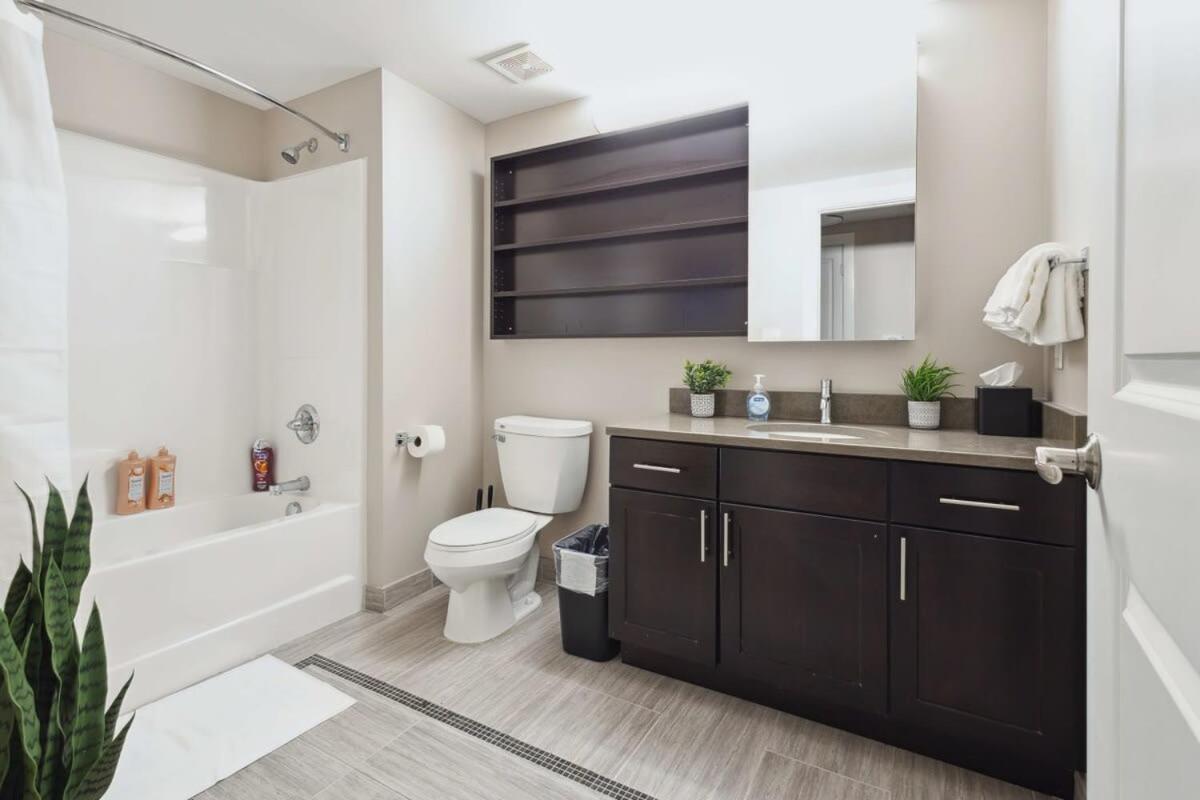 2Br Downtown Luxury Getaway Apartment Detroit Exterior photo