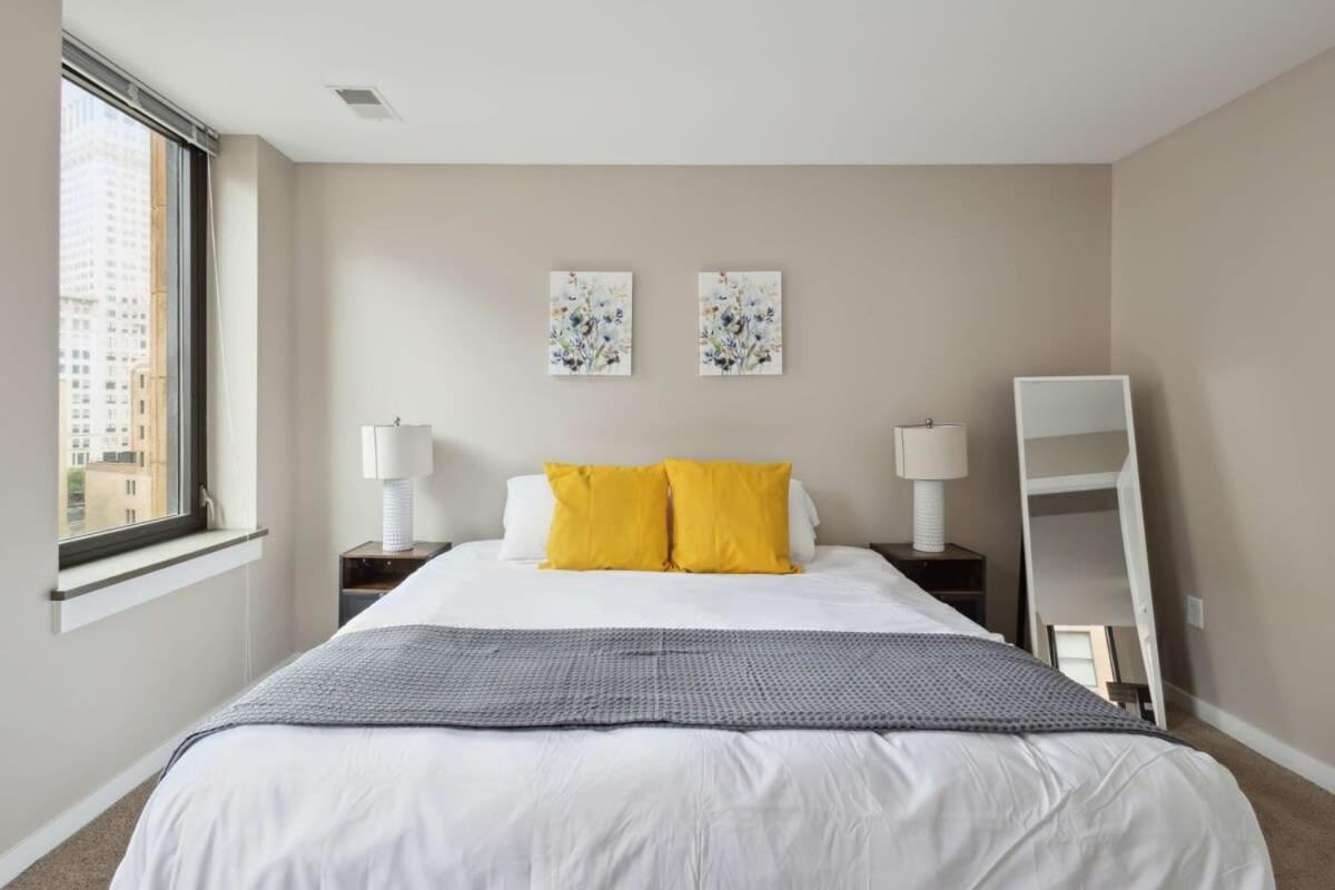 2Br Downtown Luxury Getaway Apartment Detroit Exterior photo