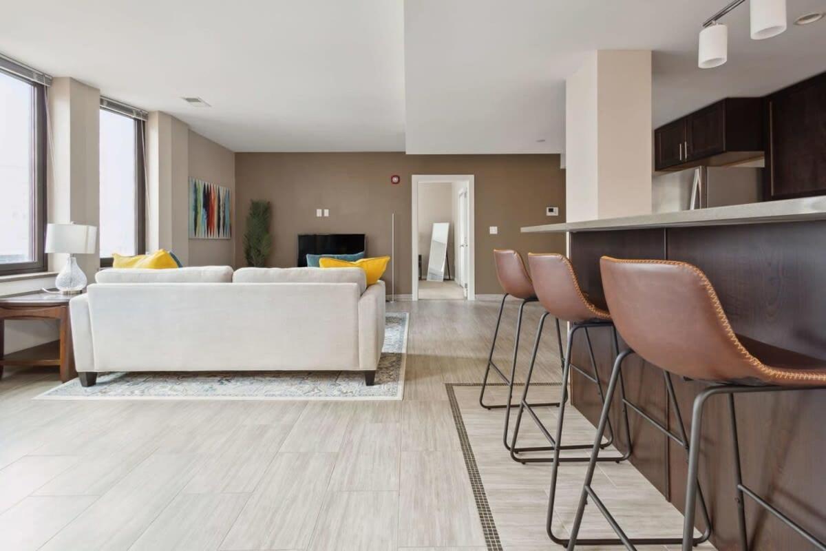 2Br Downtown Luxury Getaway Apartment Detroit Exterior photo